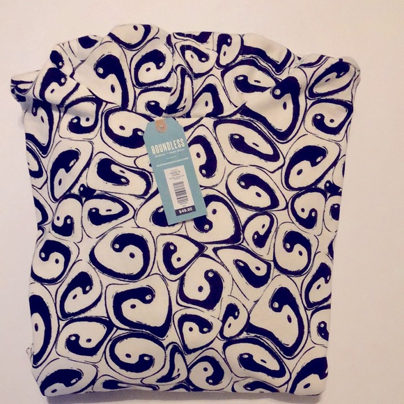 EARTHBOUND - 2 Piece Abstract Black & White Yin Yang Hoodie and Pants NWT - XL - Picture 8 of 8